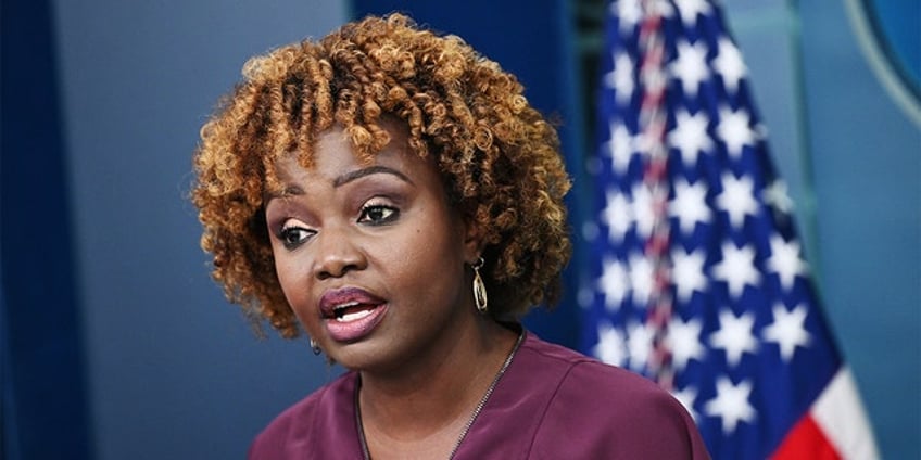 white house reporter sues karine jean pierre after losing press pass