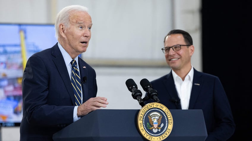 Biden next to Shapiro from 2023