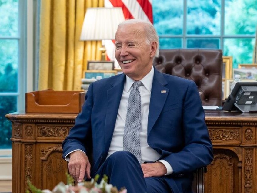 white house shrugs off james comers allegations that joe biden laundered money