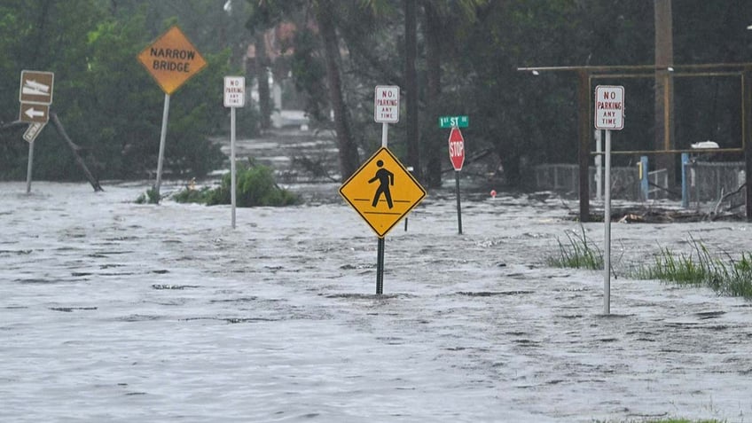 white house snaps at reporter when hurricane idalia response is compared to maui your question is wrong