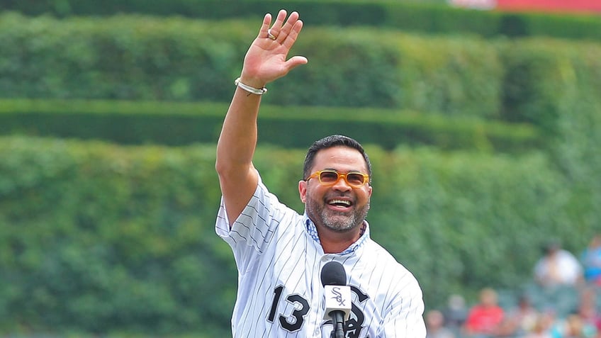 Ozzie Guillen reacts