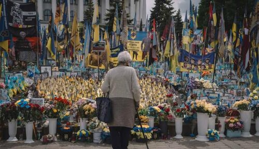 why it is so difficult for trump to clean up bidens ukraine mess