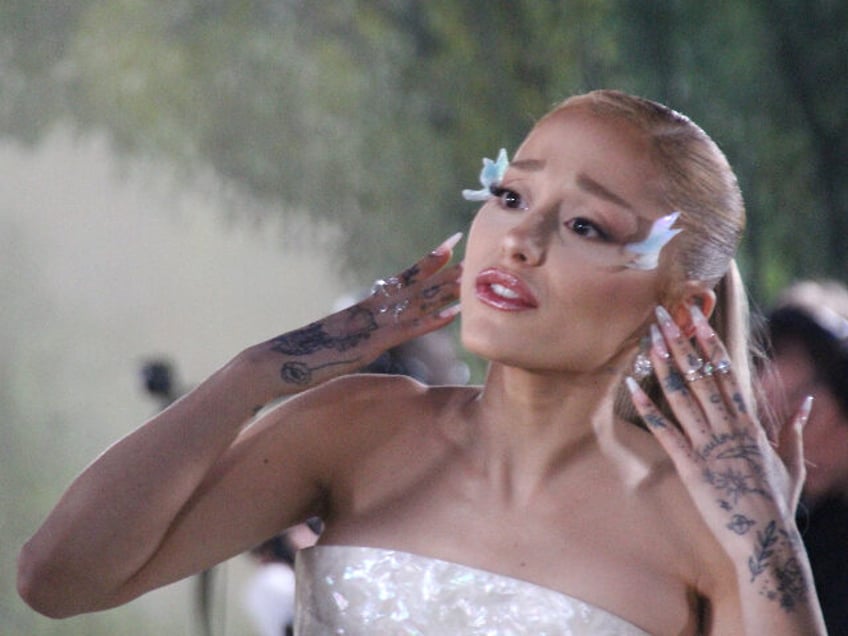 06 May 2024, USA, New York: Ariana Grande attends the benefit gala of the Costume Institut
