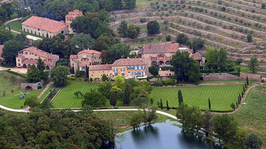 Property that Brad Pitt and Angelina Jolie owned in France