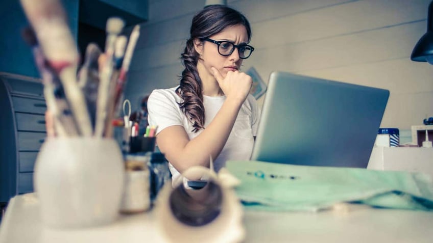 woman with laptop