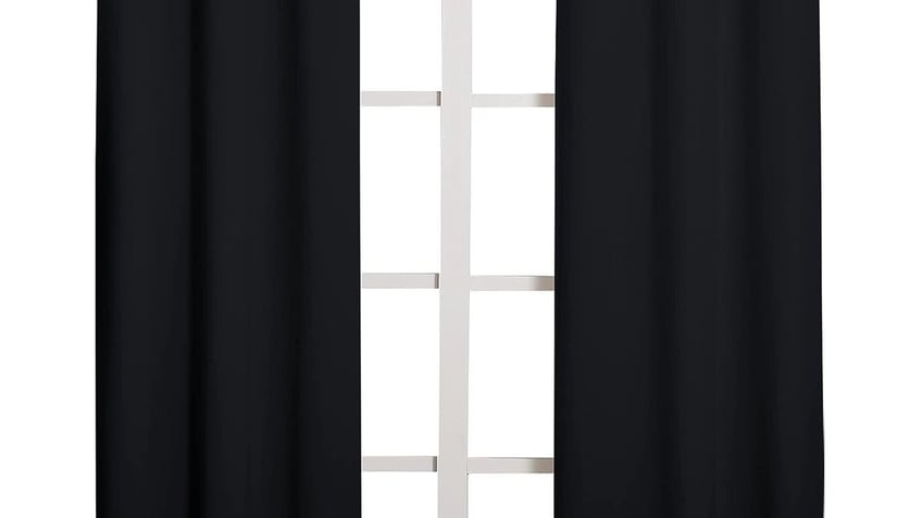 Keep your rooms warm with these thermal curtains.