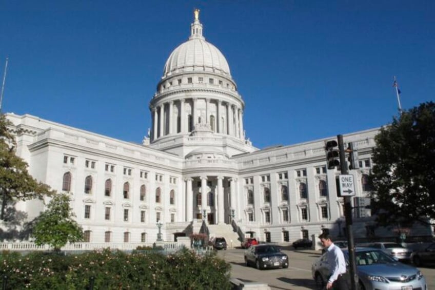 wisconsin lawsuit asks new liberal controlled supreme court to toss republican drawn maps