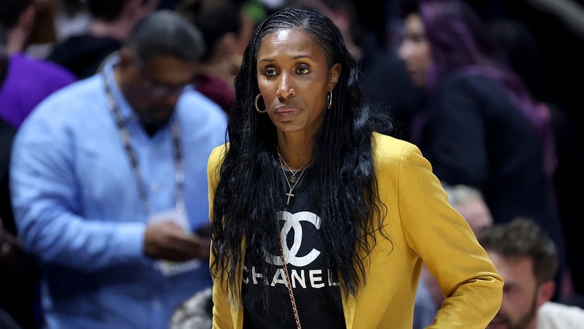 Lisa Leslie at the All-Star Game