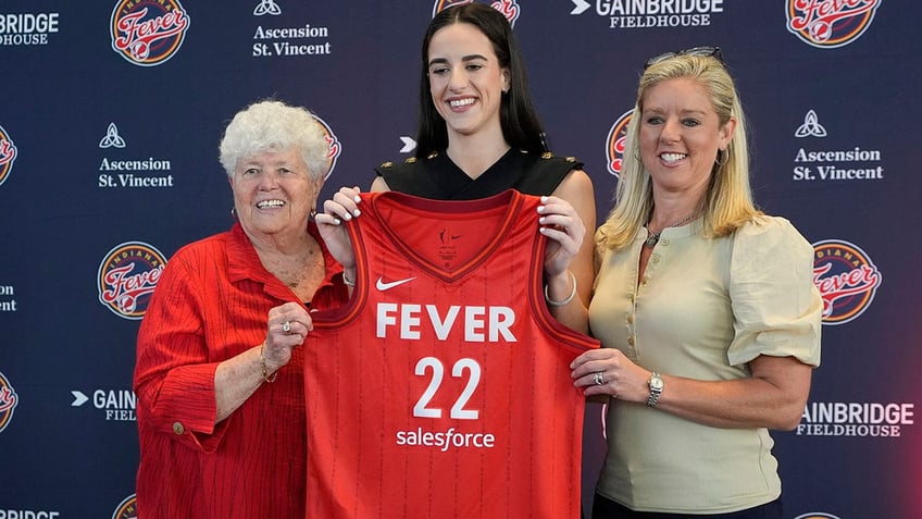 wnba teams should be co branded with nba teams reporter says why force people to learn about the fever