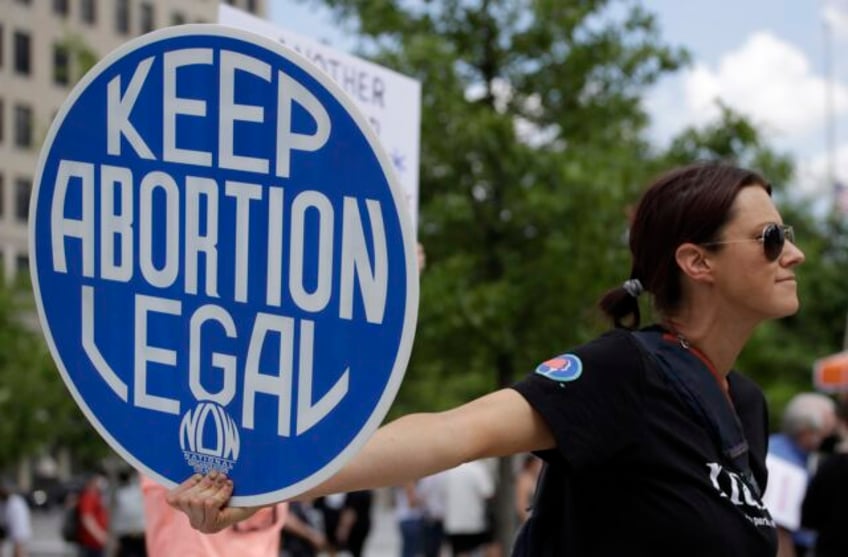 women in idaho tennessee and oklahoma sue over abortion bans after being denied care