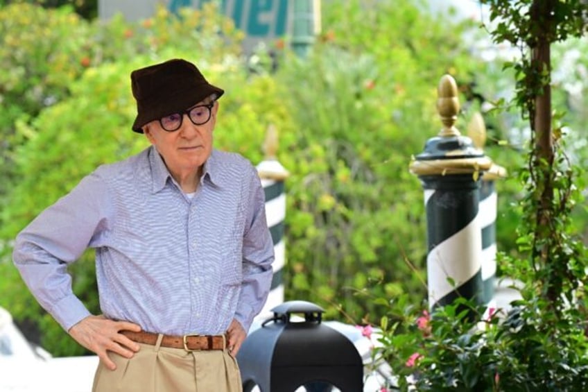 woody allen and elviss wife come to venice