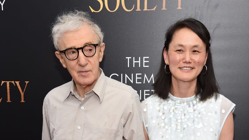 woody allen dismisses cancel culture as silly maintains hes innocent of dylan farrows claims