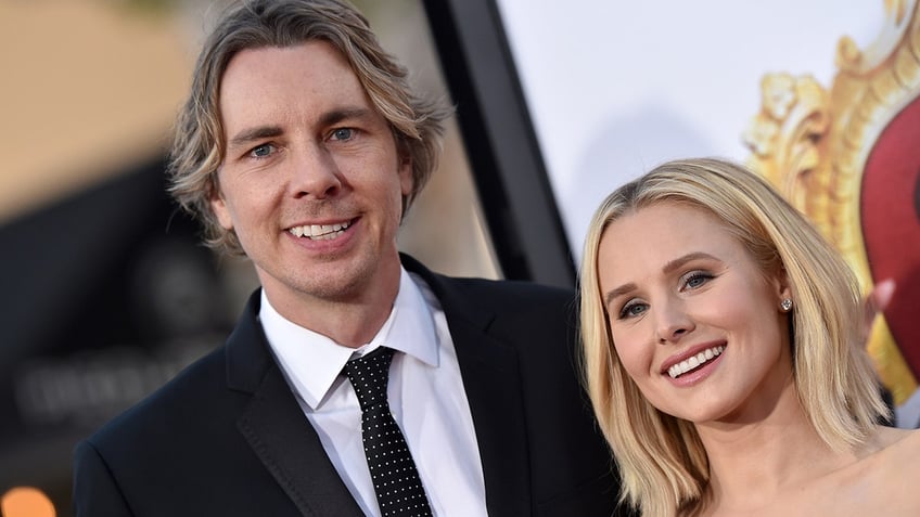 Dax Shepard and Kristen Bell at an event