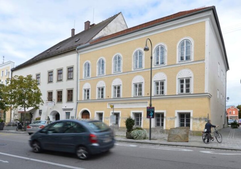 work starts on turning adolf hitlers birthplace in austria into a police station