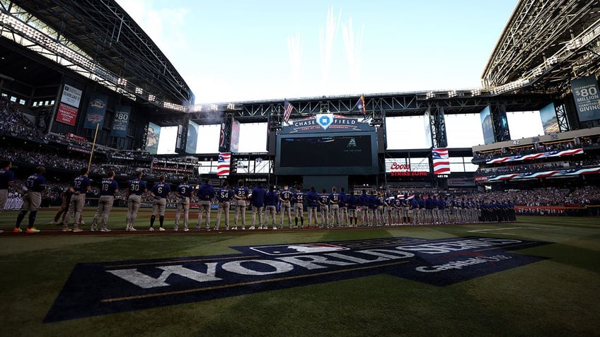 world series game 4 preview d backs look to even series after two run homer powers rangers to 2 1 lead