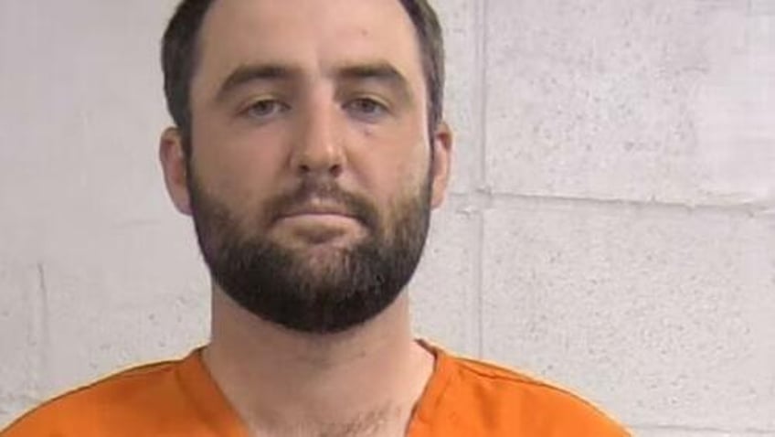 worlds 1 golfer tossed against car arrested in kentucky