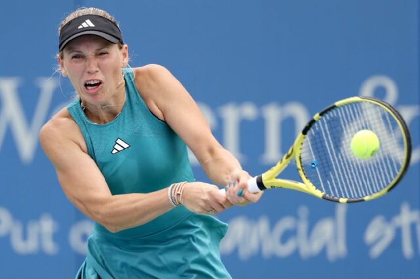 wozniacki venus isner among us open wildcard entries