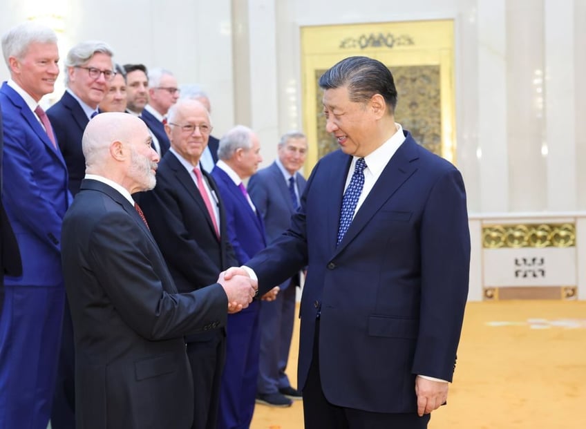 xi jinping hosts personal sit down with us business leaders in desperate bid to lift chinese economy