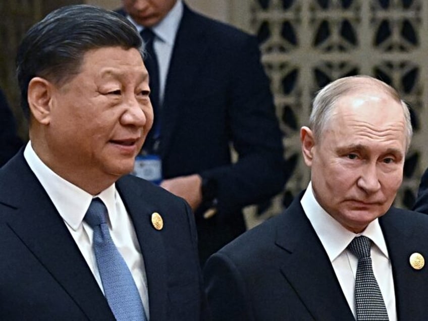 xi jinping vladimir putin hold 2 hour friendship meeting over tea in beijing