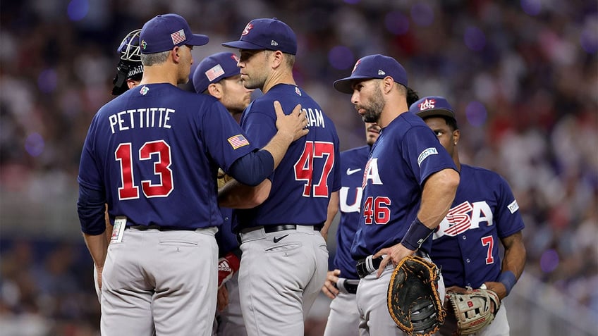 yankees bring on five time world series champion andy pettitte as pitching adviser