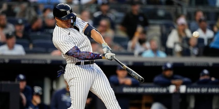 yankees jake bauers cuts lip after slamming helmet in frustration