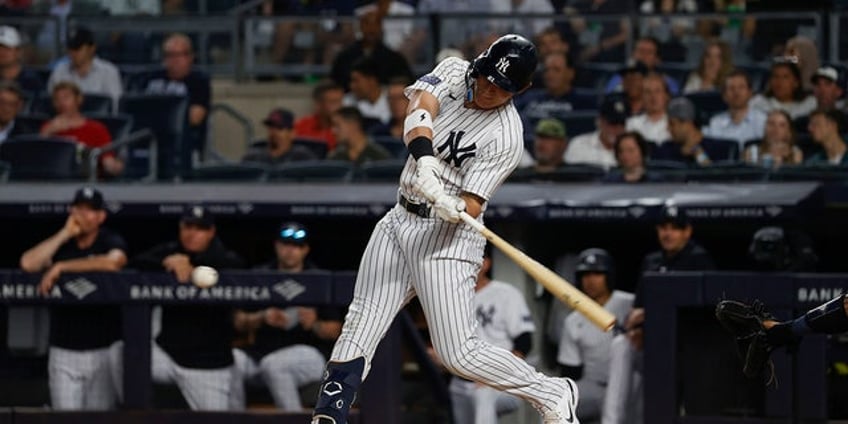 yankees jake bauers cuts lip after slamming helmet in frustration