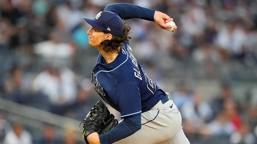 yankees pitching decision leaves fans baffled in loss to rays