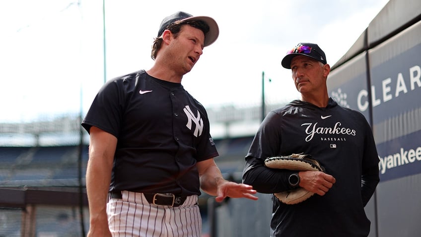 Gerrit Cole speaks with Andy Pettitte