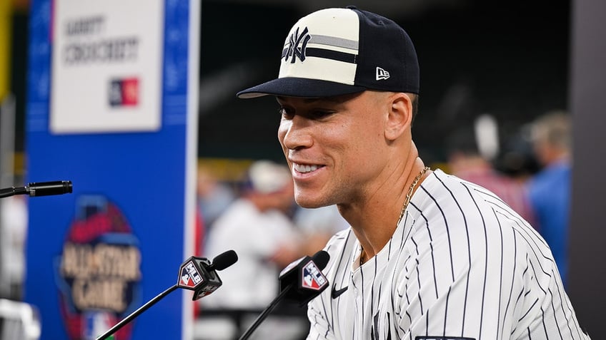 Aaron Judge smiles