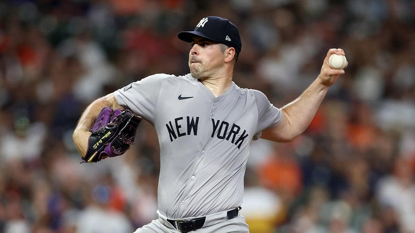 Carlos Rodon sweating