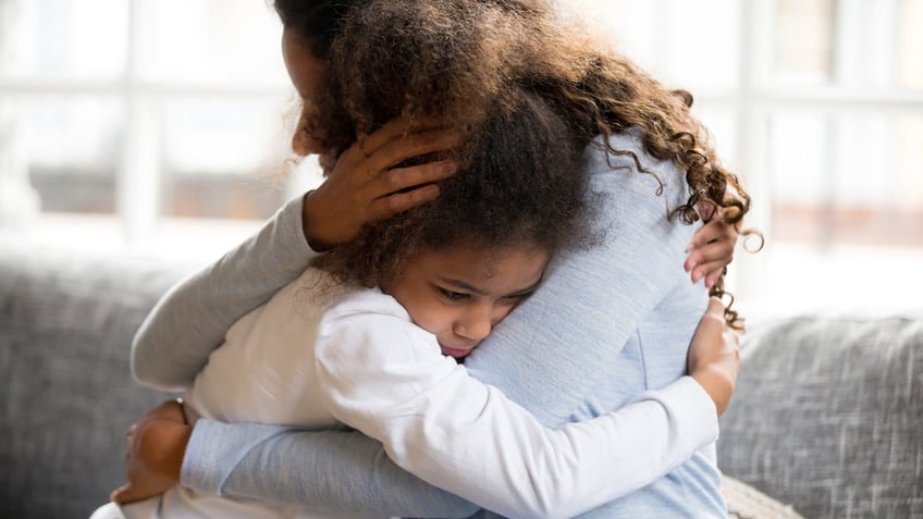 yelling at kids could cause long term harm to their psyches says new study a hidden problem