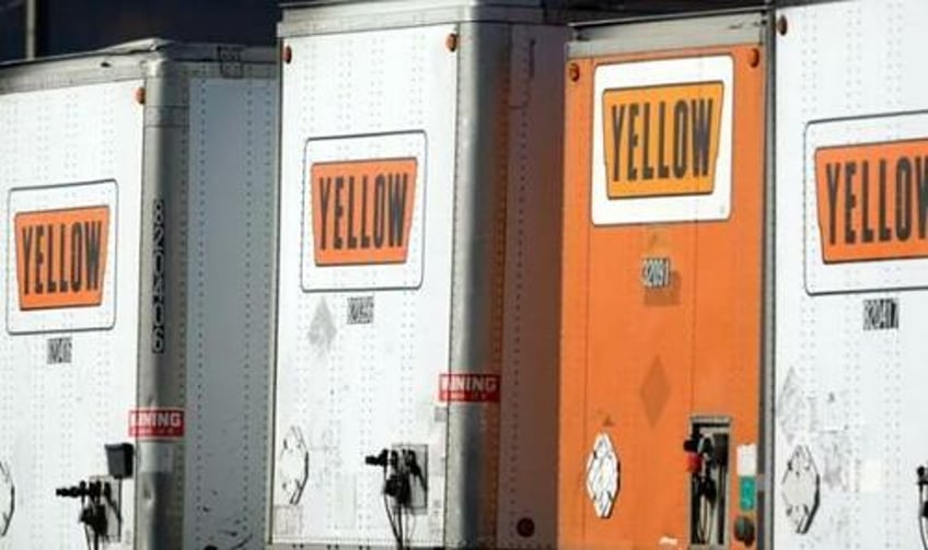 yellows collapse a tailwind for other freight carrier names deutsche bank says
