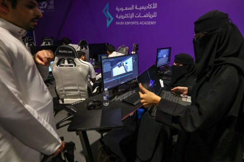 youthful gaming obsessed saudi seeks homegrown hit