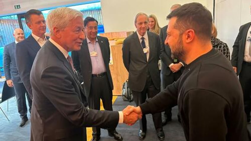 zelensky courts jpmorgan bank of america bridgewater ceos at davos urges more money from west