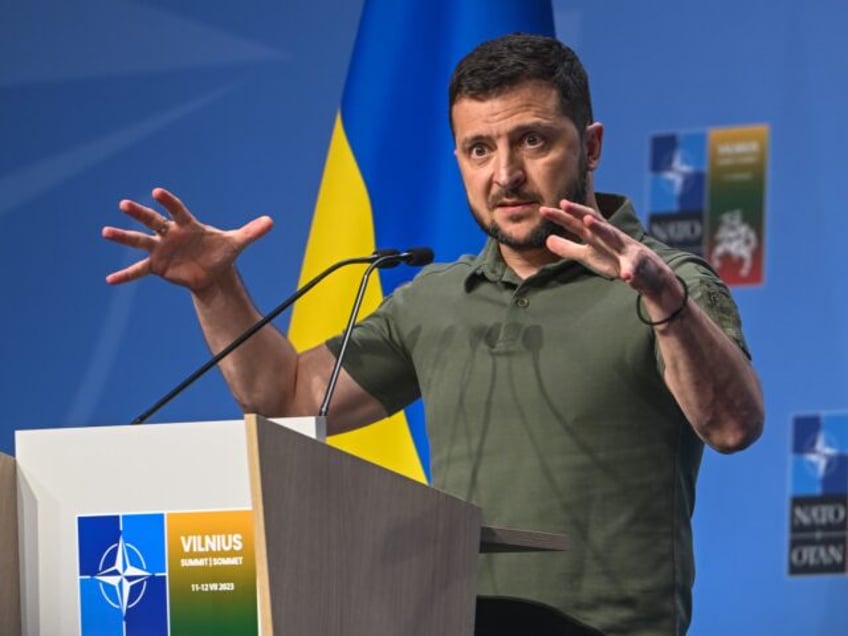 zelensky declares it is absolutely fair for ukraine to attack targets inside russia