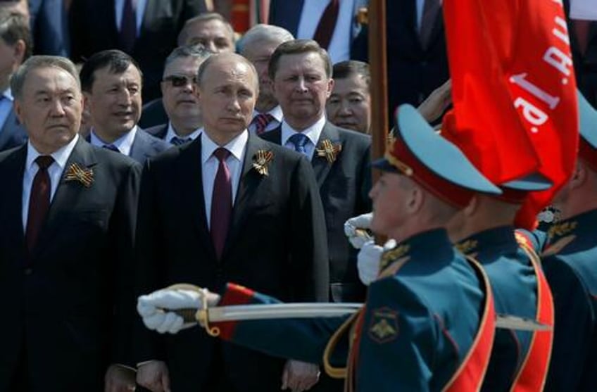 zelenskys truce refusal poses direct threat to visiting leaders for victory day kremlin