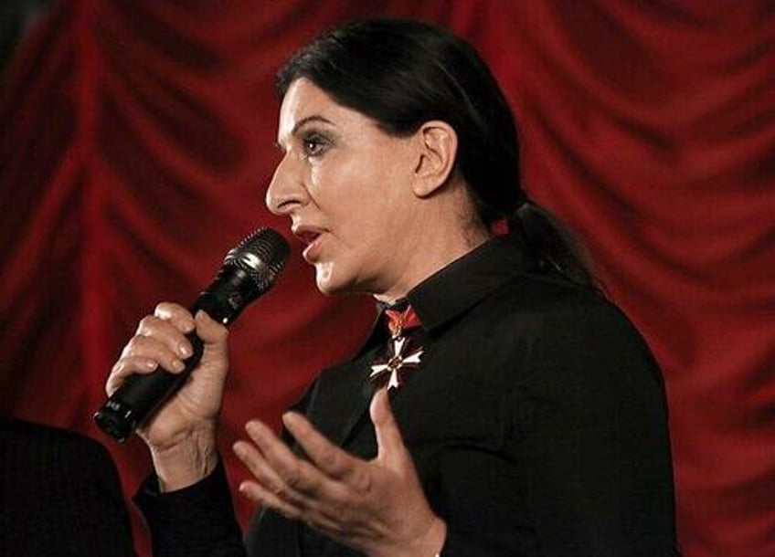 zelenskyy asks spirit cooker marina abramovic to be ambassador for ukraine help rebuild schools