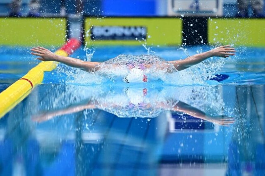 zhang yufei in world class butterfly form at asian games