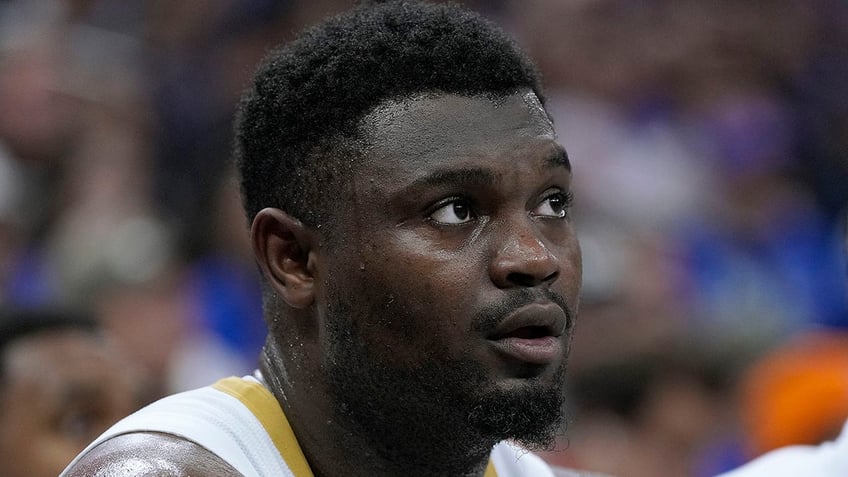 zion williamson doesnt listen to pelicans continued requests to take diet conditioning seriously reports